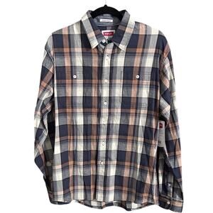 Wrangler Men's sz M Slim fit Flex for Comfort Western Shirt